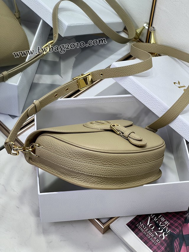 Dior专柜新款迪奥高仿原单中号Bobby小猪包全皮单肩斜挎女包 djfk1755
